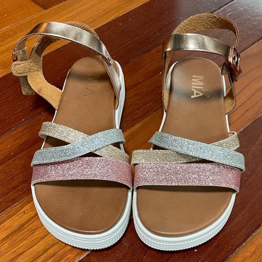 Mia Kids’ Shoes Pink and Silver Sandals with Metallic Straps, Size 2.0M